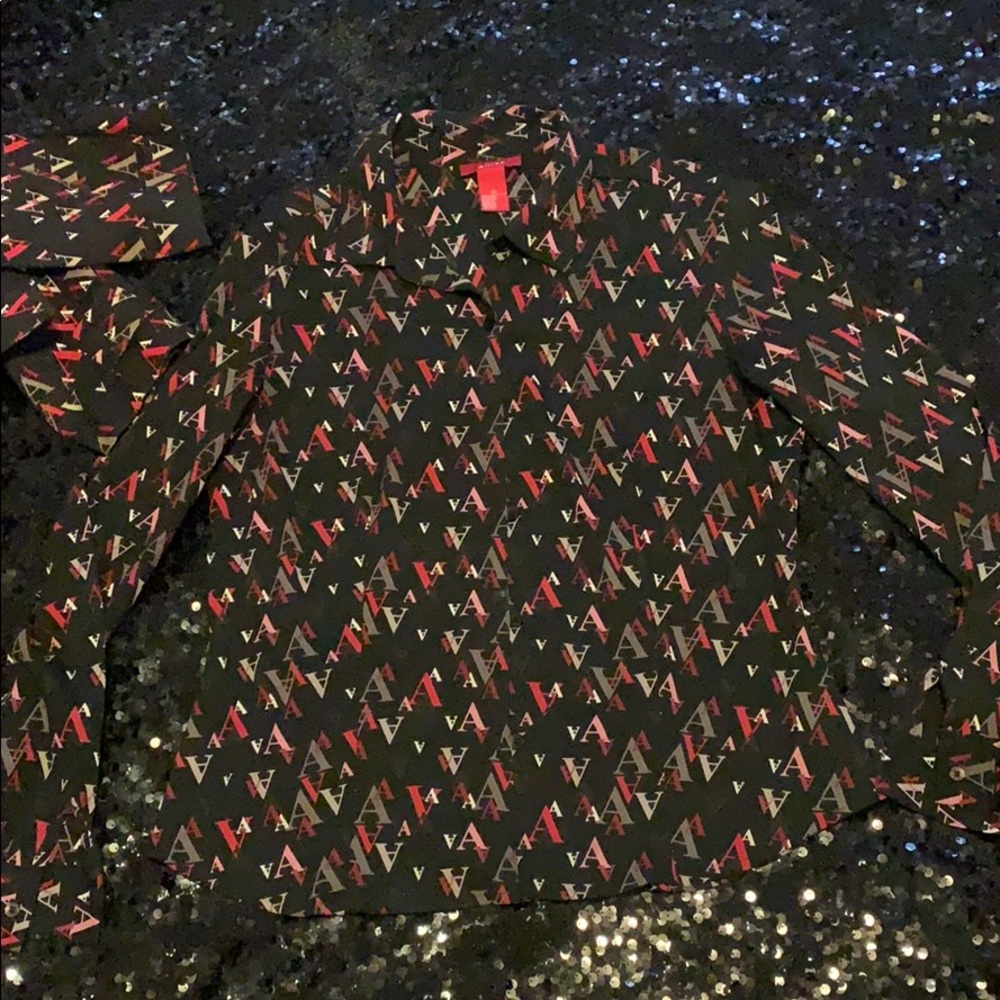 Ladies Coat ❤️🖤🤍 - Picture 7 of 9